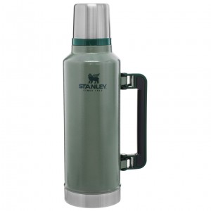 Stanley Classic Legendary Vacuum Insulated Bottle | 2 QT Yeşil | 42LUXJNDG