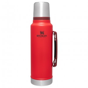 Stanley Classic Legendary Vacuum Insulated Bottle | 1.5 QT Lava | 29CPMOZJR