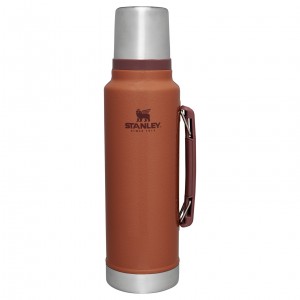 Stanley Classic Legendary Vacuum Insulated Bottle | 1.5 QT Hammertone Clay | 51ORCVMIU