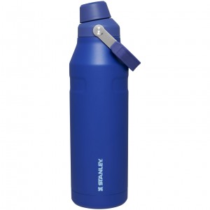 Stanley IceFlow™ Bottle with Fast Flow Lid | 50 OZ Lapis | 90RENFLJX